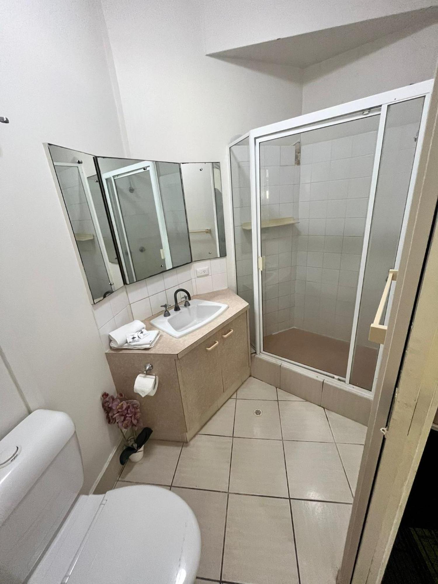Erika'S Holiday Apartment 골드코스트 외부 사진