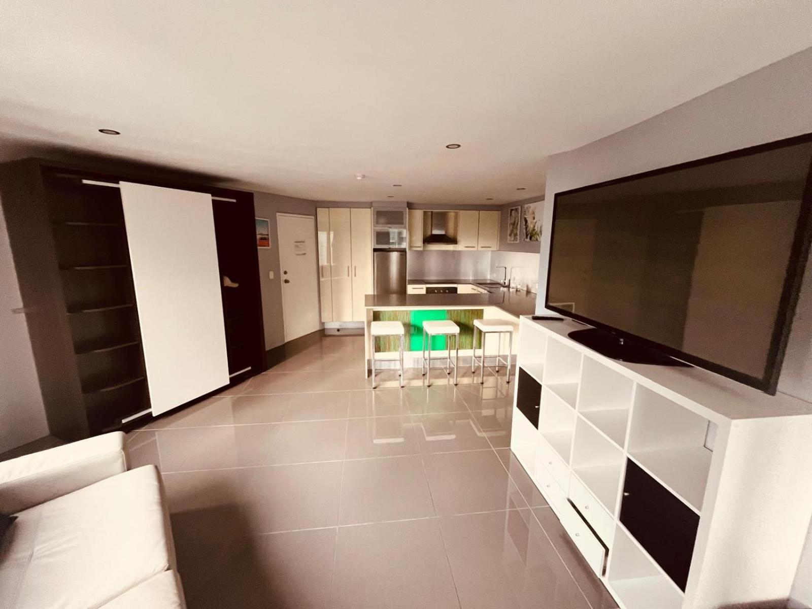 Erika'S Holiday Apartment 골드코스트 외부 사진
