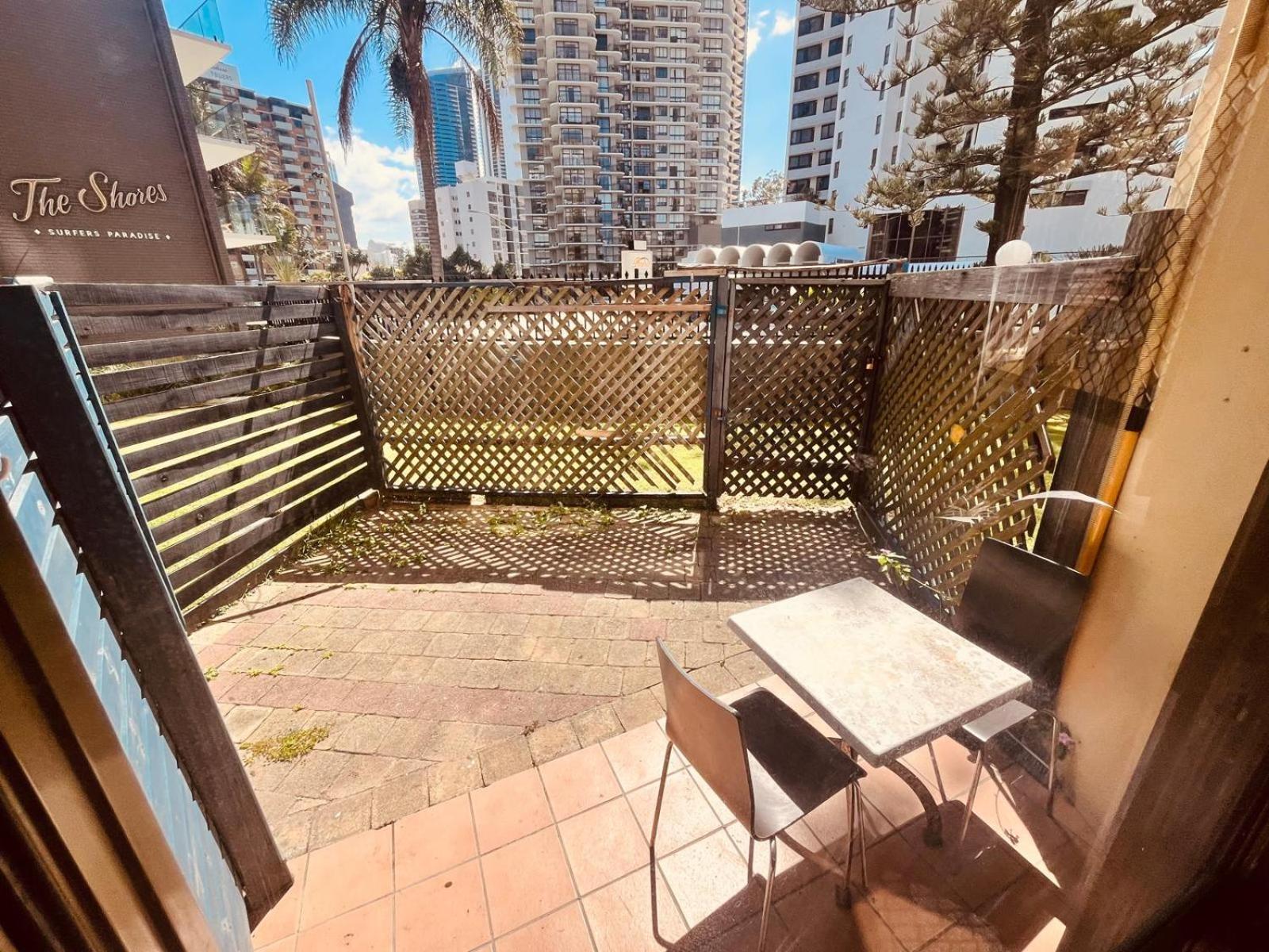 Erika'S Holiday Apartment 골드코스트 외부 사진