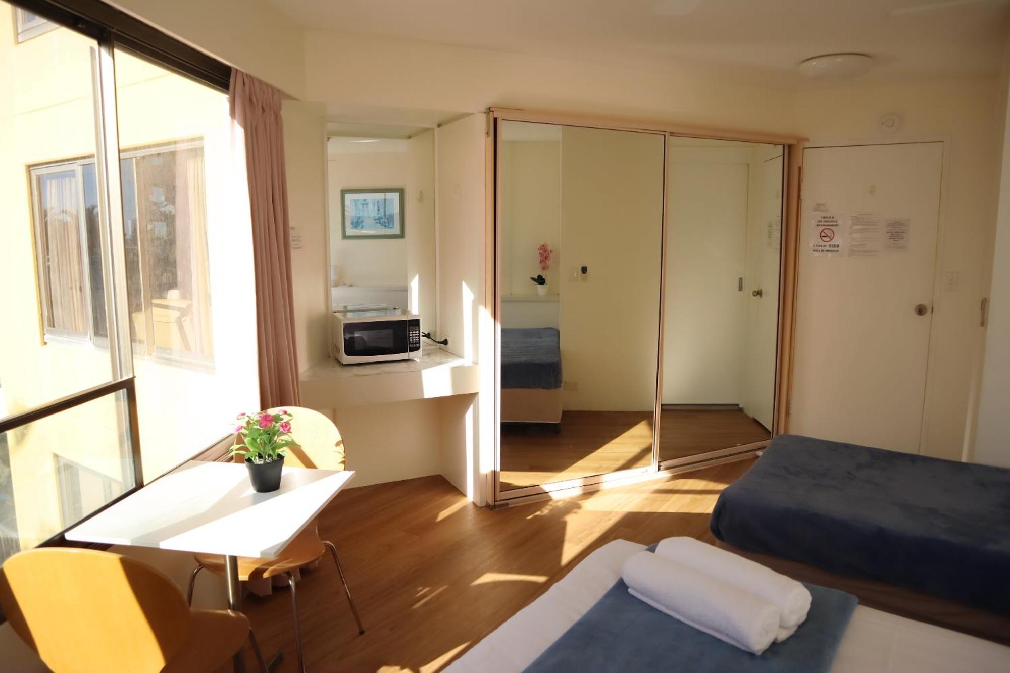 Erika'S Holiday Apartment 골드코스트 외부 사진