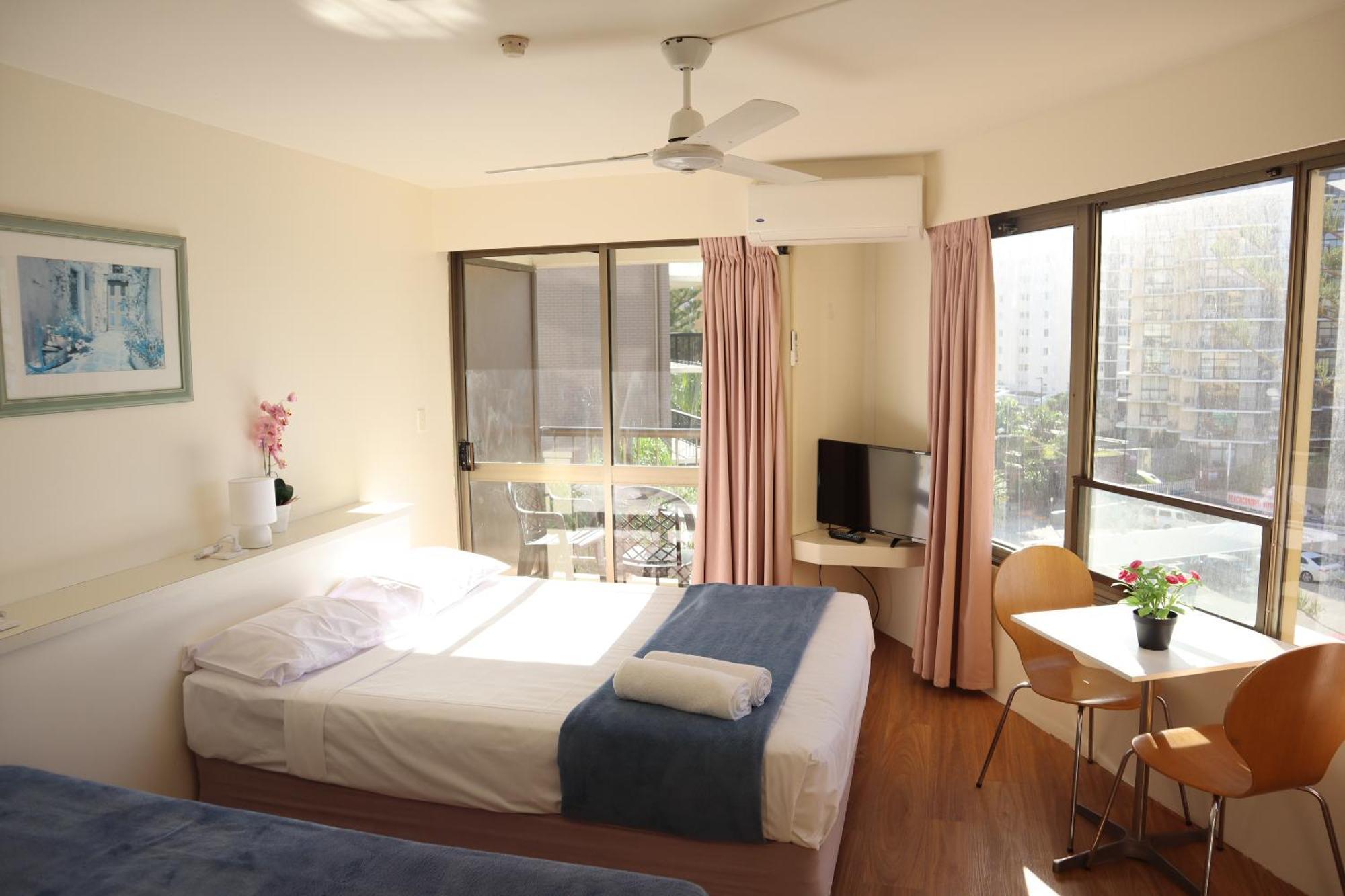 Erika'S Holiday Apartment 골드코스트 외부 사진