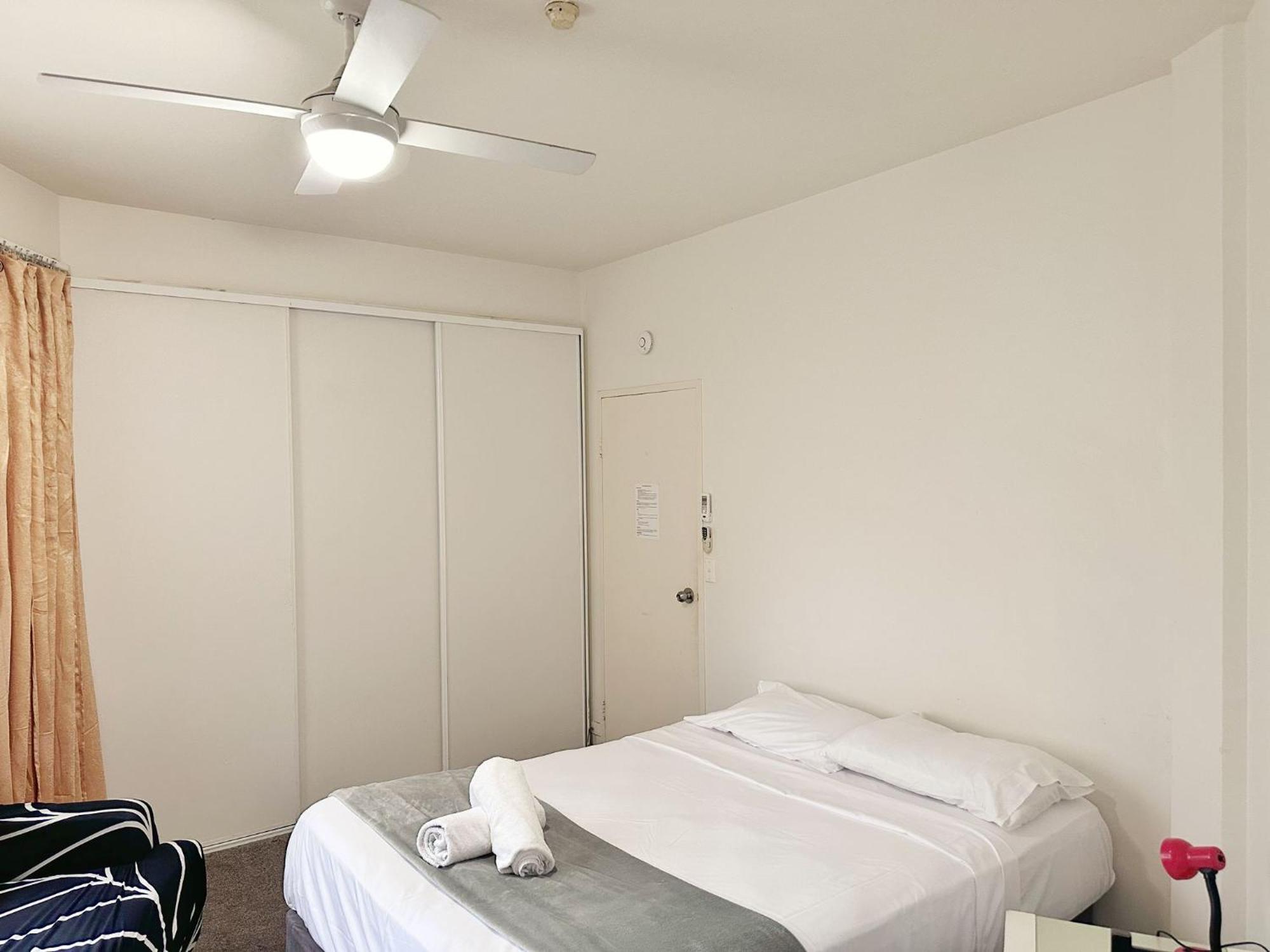 Erika'S Holiday Apartment 골드코스트 외부 사진